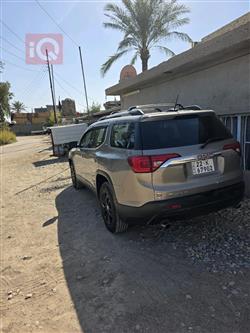 جي ام سي اكاديا